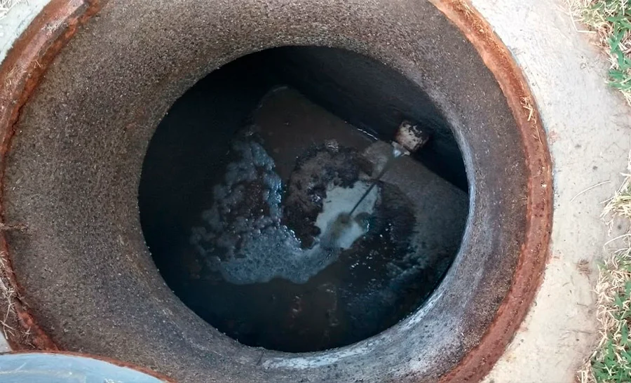 Como funciona o serviço de limpeza de fossas? - Combate Ambiental Como funciona o serviço de limpeza de fossas? - Combate Ambiental